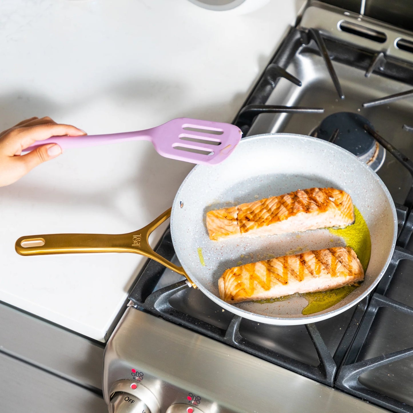 Thyme & Table Supreme 12-Piece Cookware Set Non-Stick - Cream