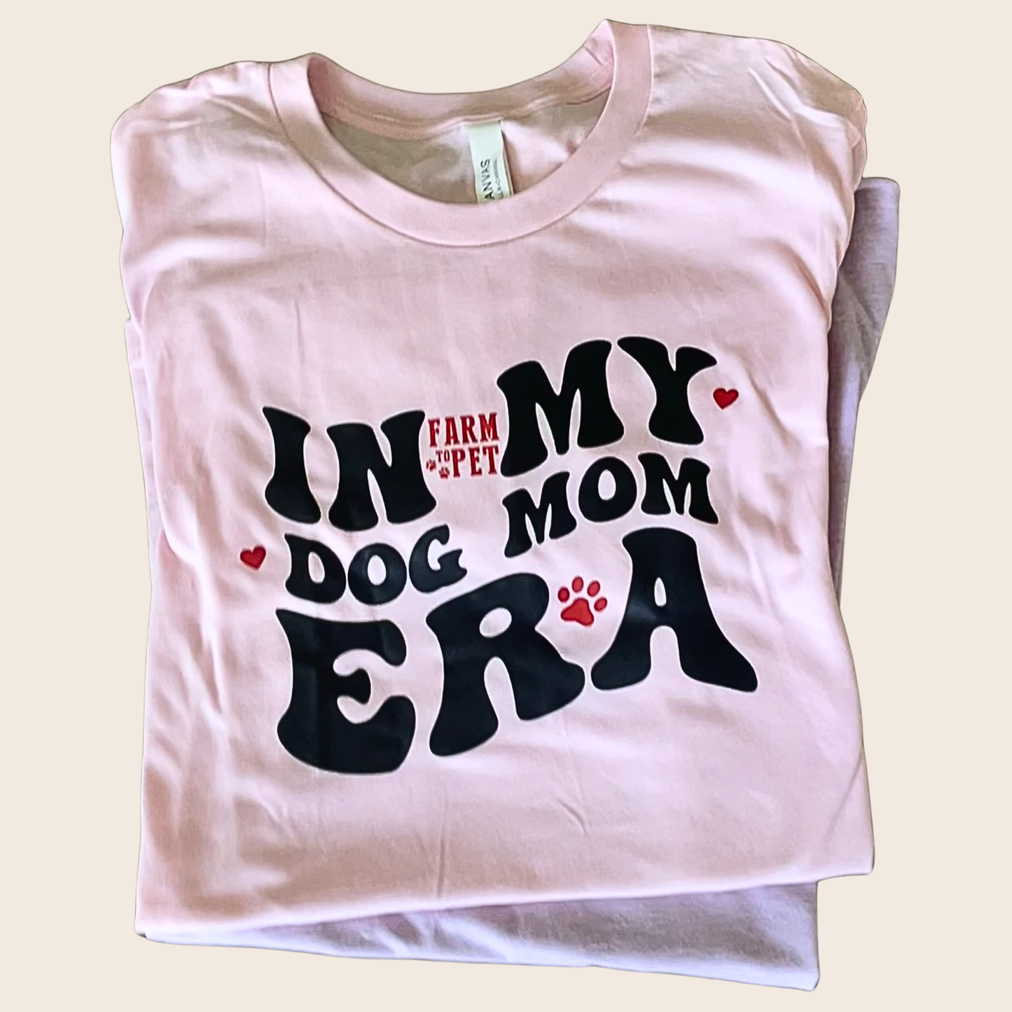 "Dog Mom Era" T-shirt | Paw-fect Gift for Dog Moms