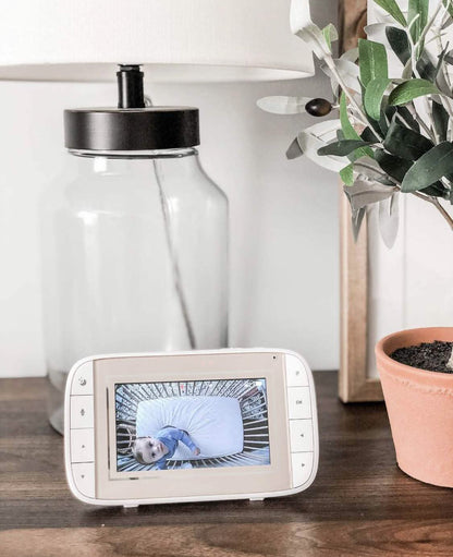 Motorola Halo+ Video Baby Monitor - Infant Wi-Fi Camera with Overhead Crib Mount - 4.3-Inch Color Screen with Infrared Night Vision and Intercom (Refurbished)