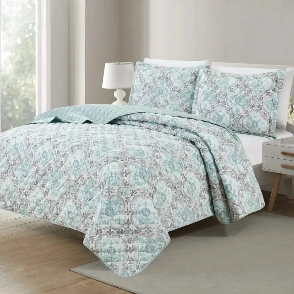 3-Piece Set: Bibb Home Printed Reversible Quilt Set