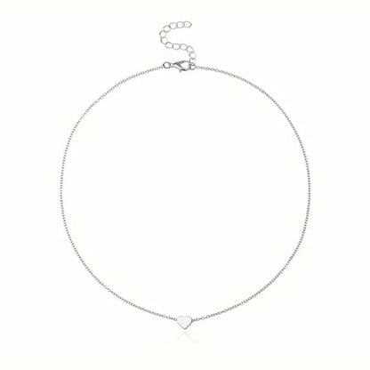 Simple Exquisite Heart-Shaped Pendant Alloy Necklace