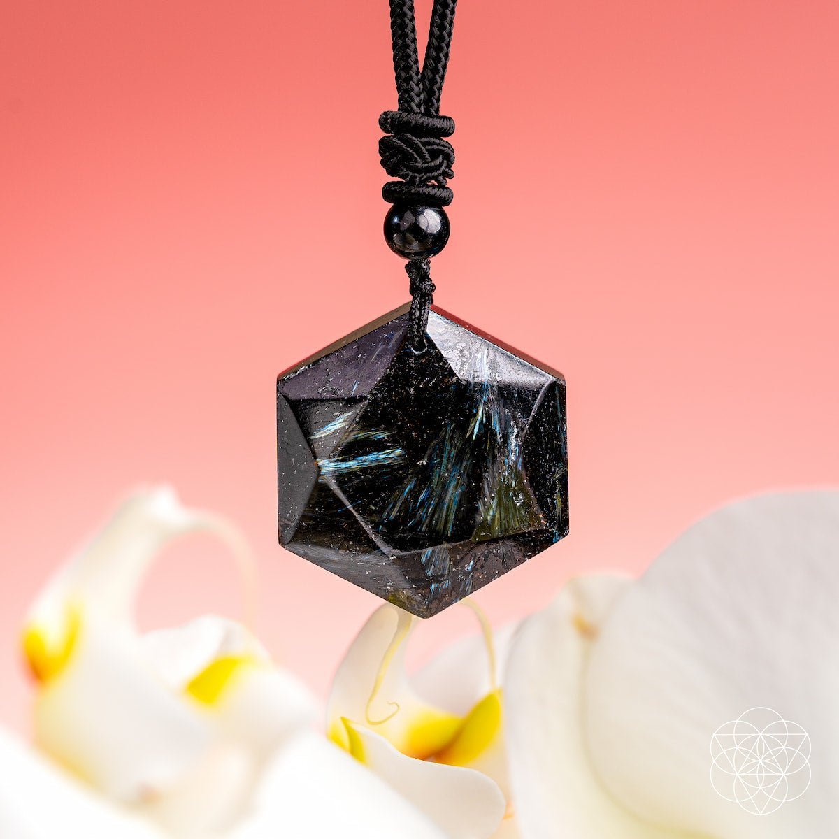 The Arfvedsonite Deep Healing Pendant - Lumina Home