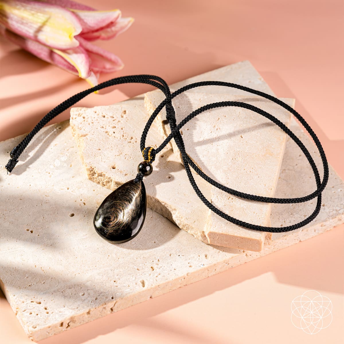 The ﻿Hypersthene Millionaire Manifestation Pendant - Lumina Home
